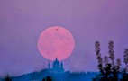 La luna su Torino